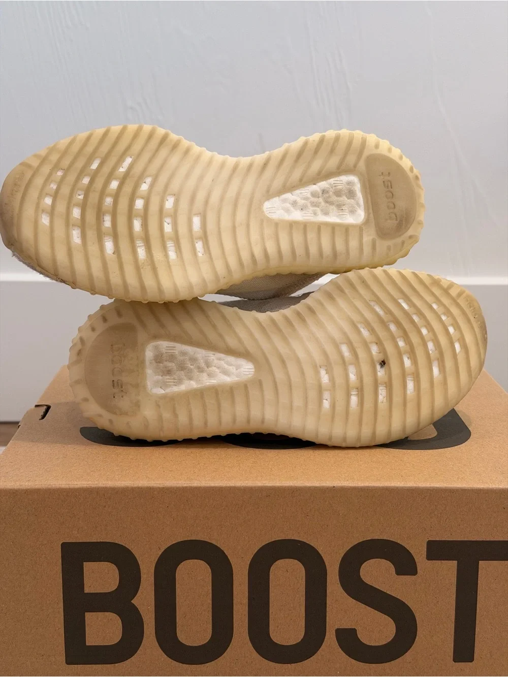 Pre-owned Yeezy Boost 350 V2 Bone Kids Size 1K